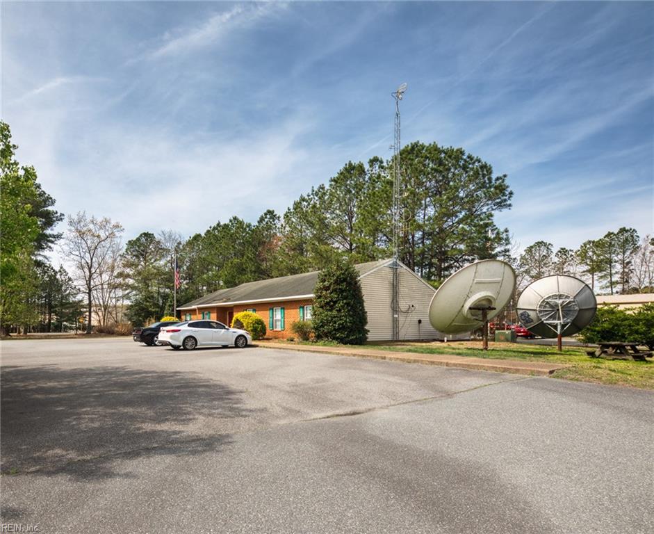 6267 Professional Dr Property Photo 1