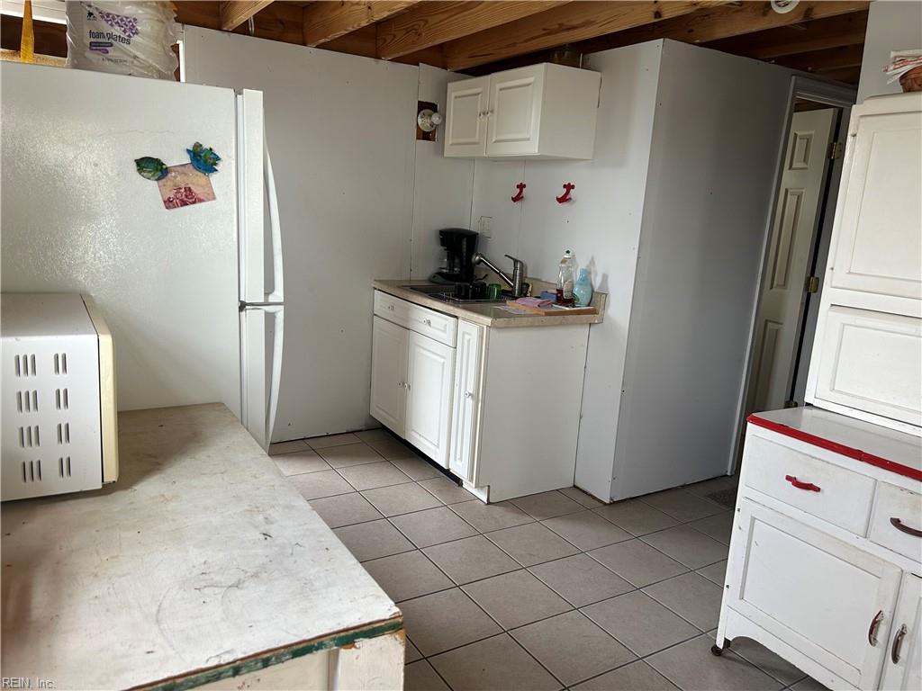 7144 Kellam Dr Property Photo 4