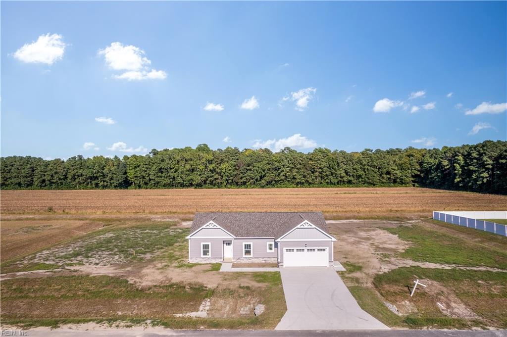110 Yadkin Dr Property Photo 4