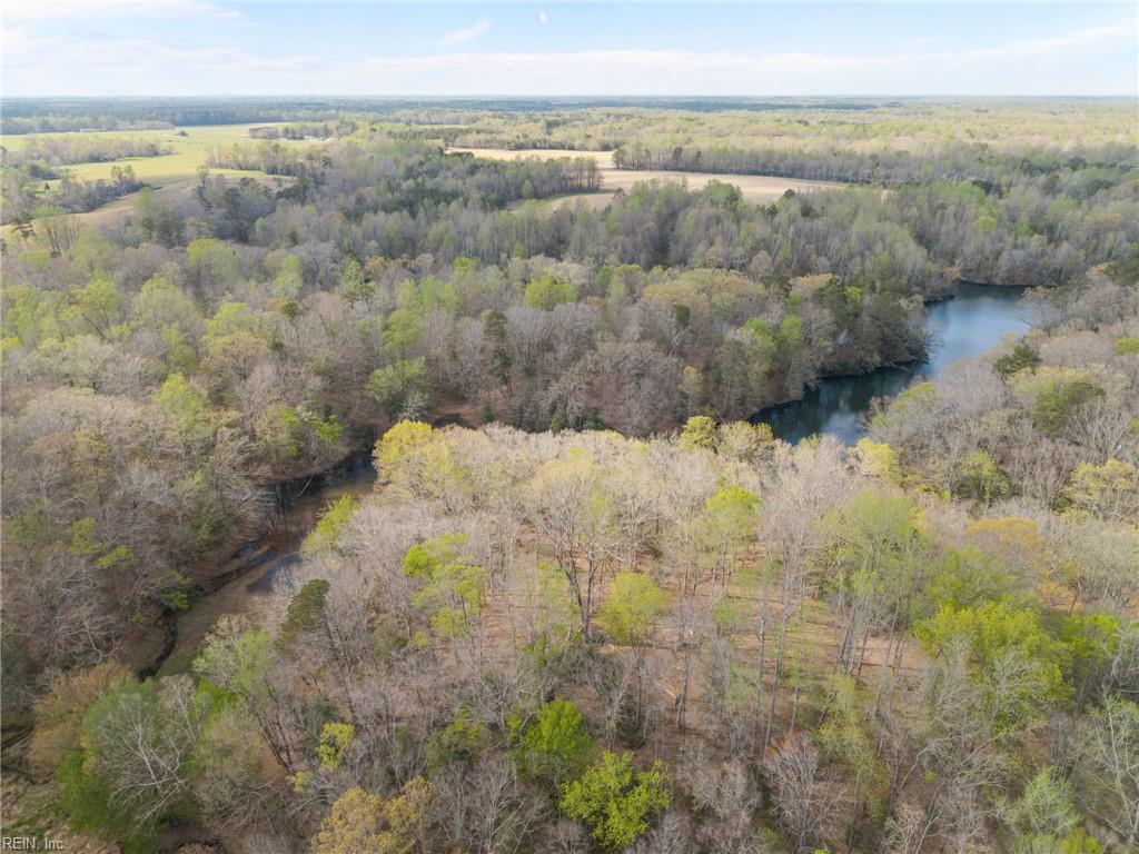 19 Ac Hilltop Ln Property Photo 8