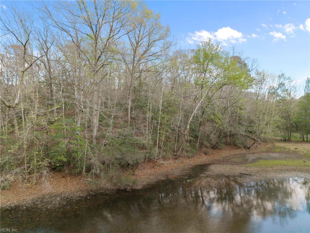 19 Ac Hilltop Ln Property Photo 16
