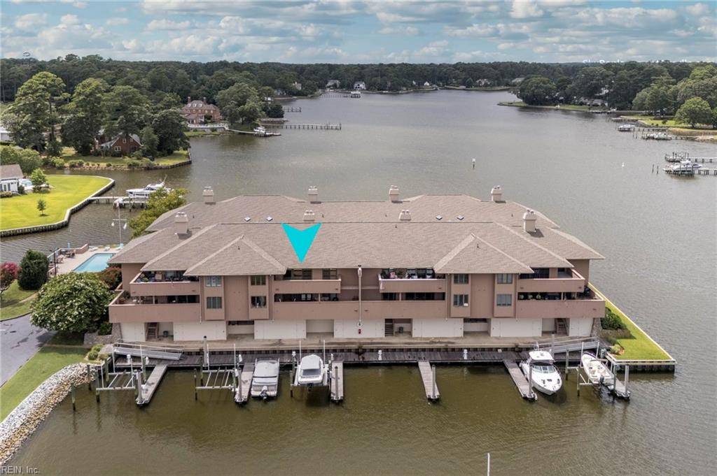 700 Oriole Dr Property Photo 1
