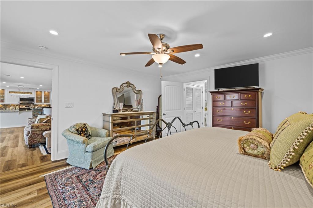700 Oriole Dr Property Photo 29