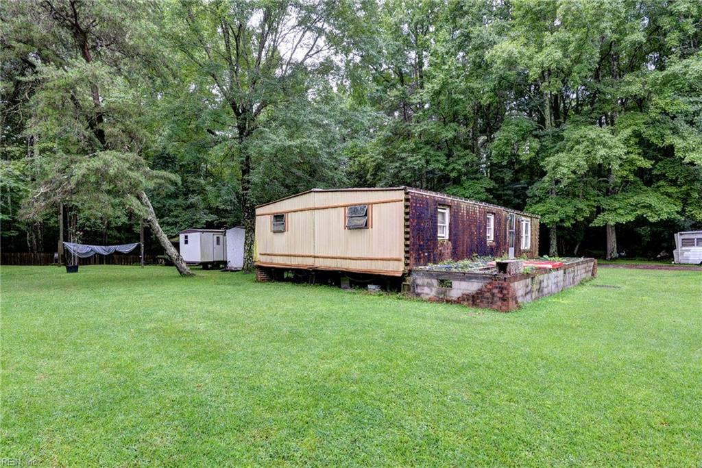 200 Jolly Pond Rd Property Photo 8