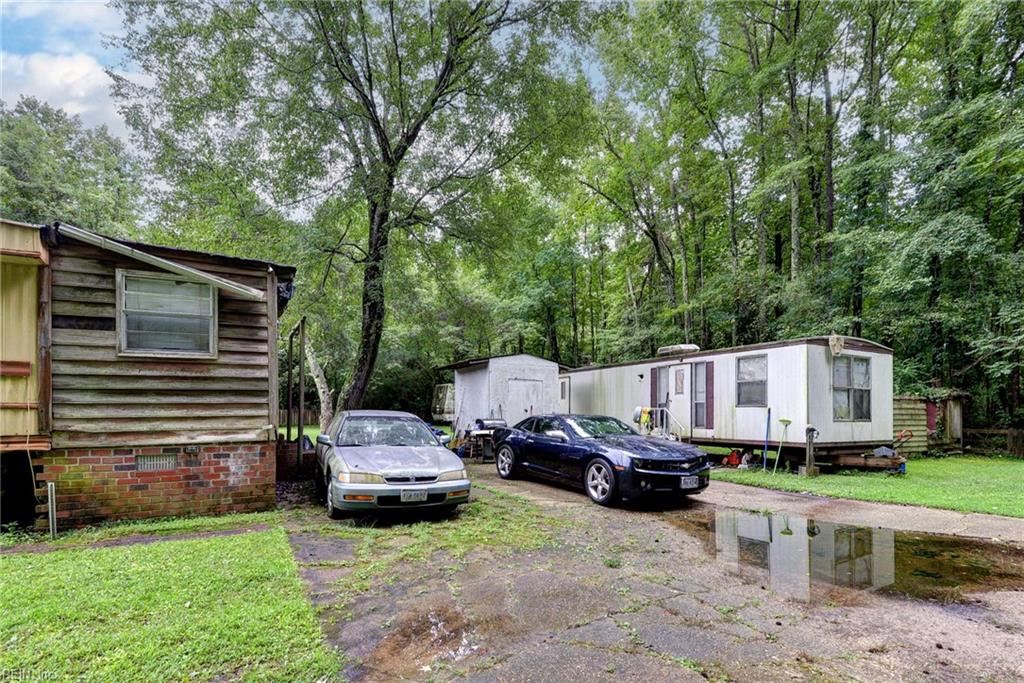 200 Jolly Pond Rd Property Photo 10