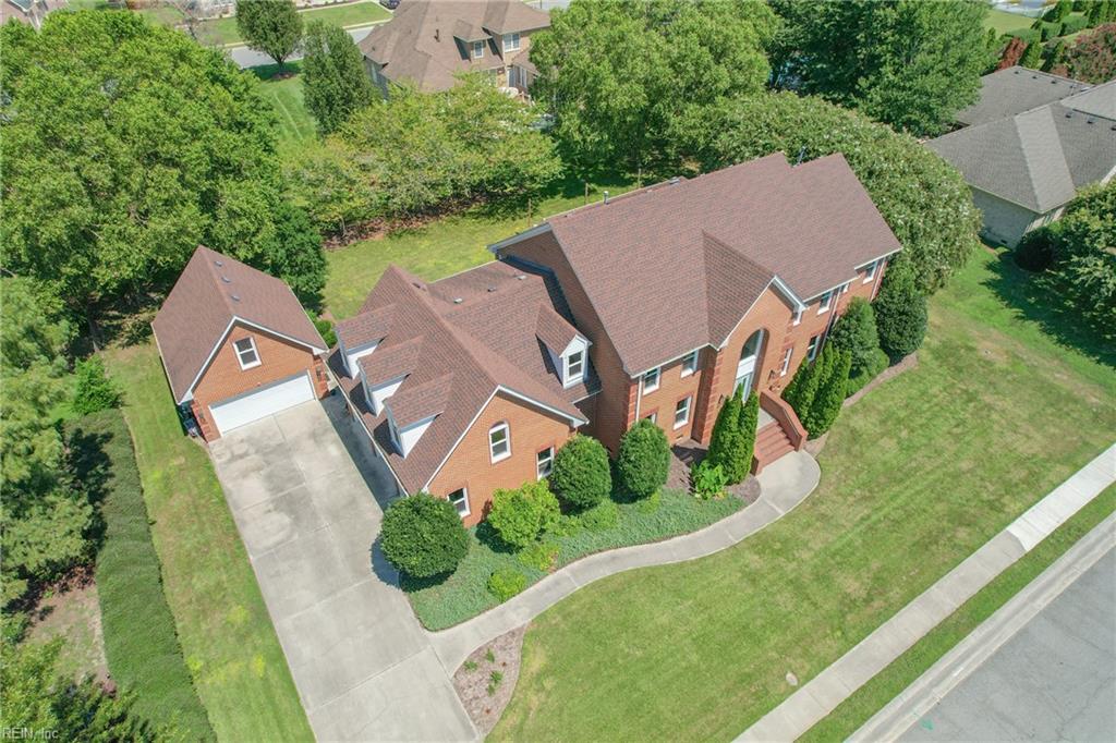 127 Nansemond Pointe Dr Property Photo 1