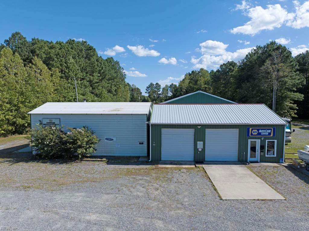 1856 Buckley Hall Rd Property Photo 1