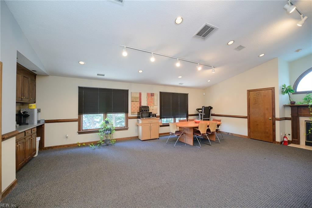 760 Mcguire Pl Property Photo 30