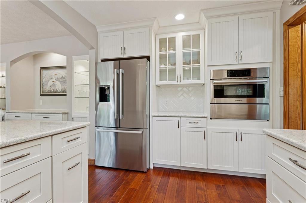 8038 Boxwood Ln Property Photo 16