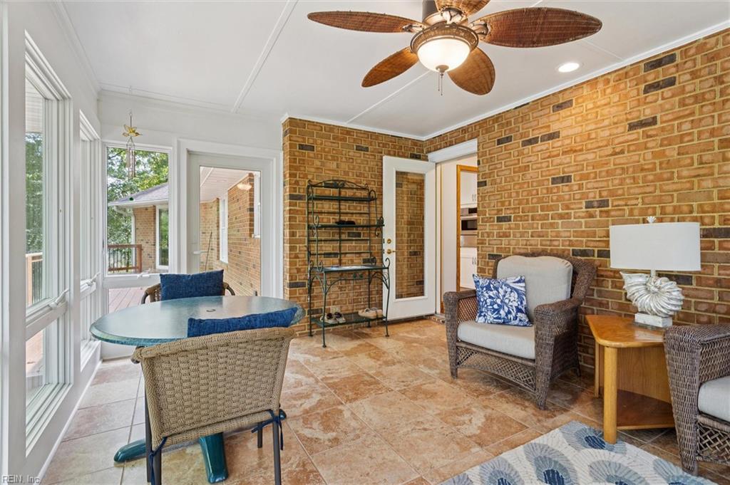 8038 Boxwood Ln Property Photo 18