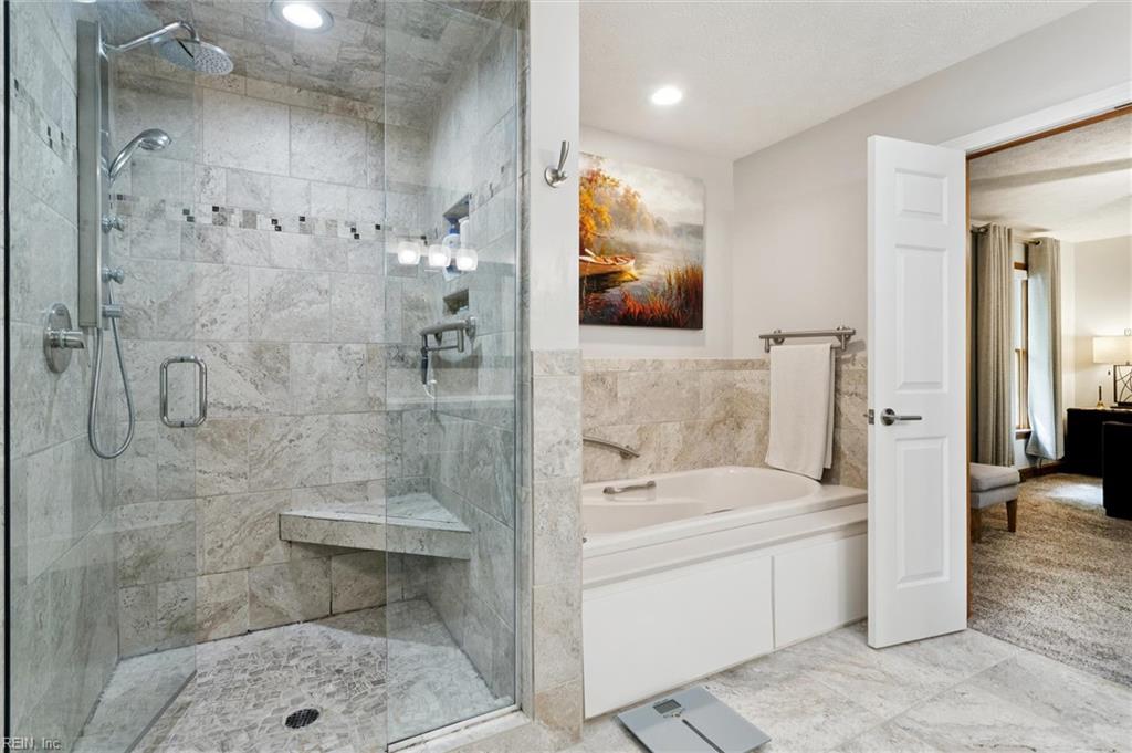 8038 Boxwood Ln Property Photo 22