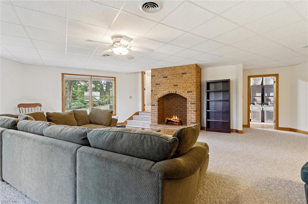 8038 Boxwood Ln Property Photo 27