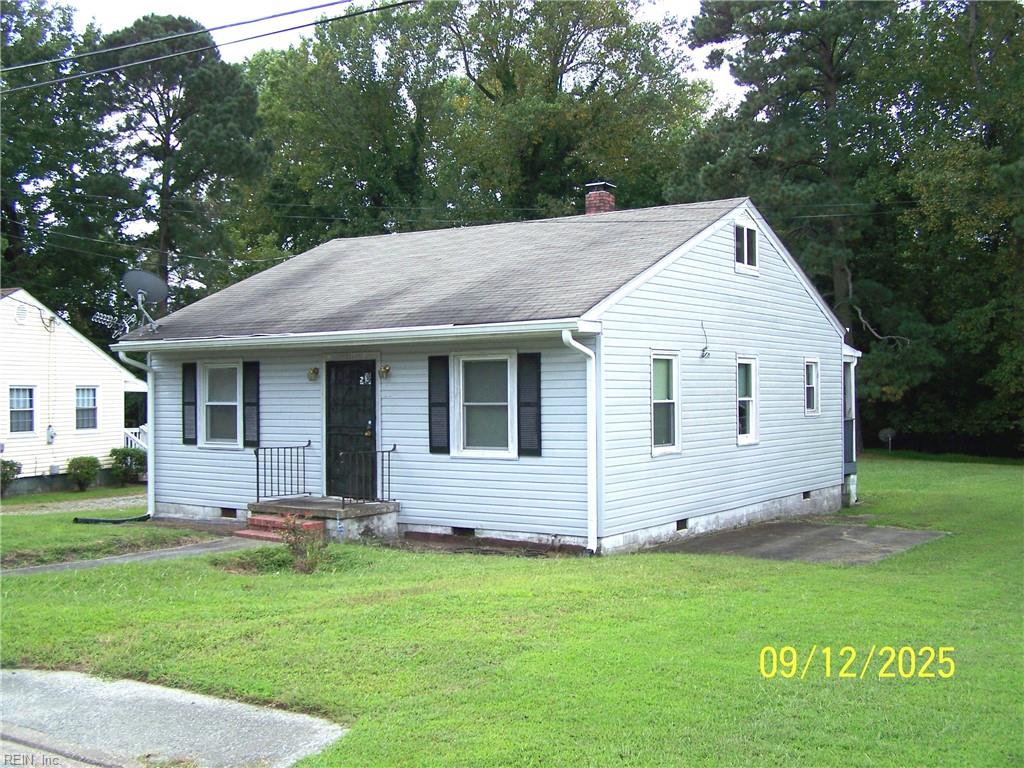 571 Laurel St Property Photo 2