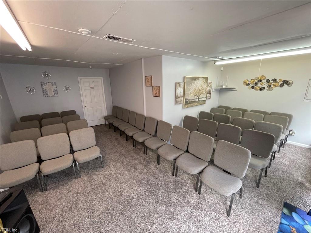 1300 Bainbridge Blvd Property Photo 14