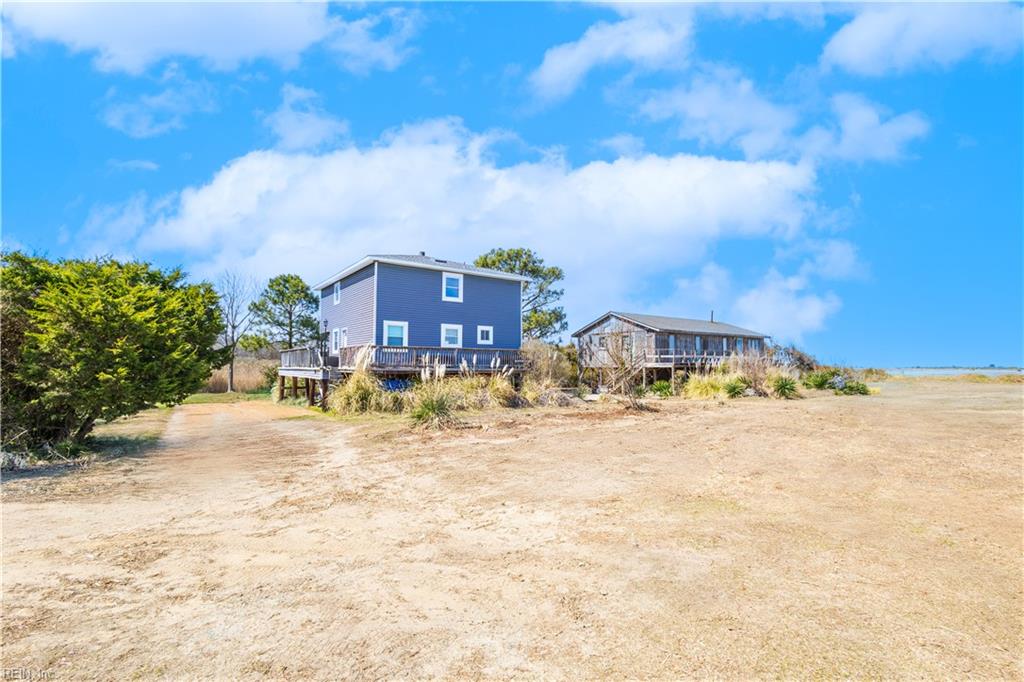 215 Lighthouse Dr Property Photo 10
