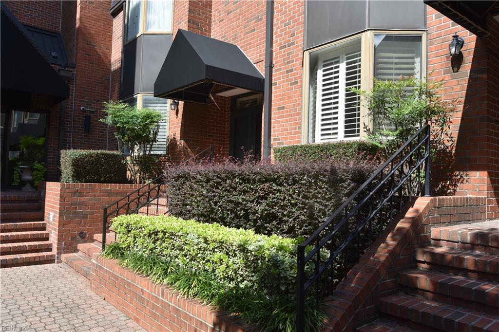 421 W Bute St Property Photo 12