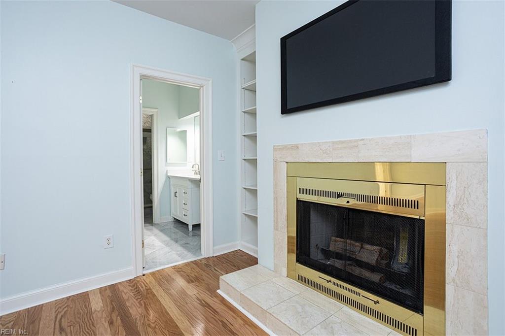 421 W Bute St Property Photo 28
