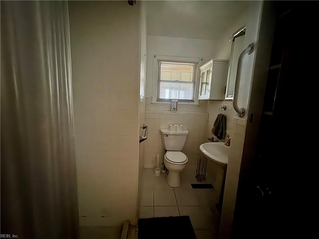 9 Julian Pl Property Photo 14
