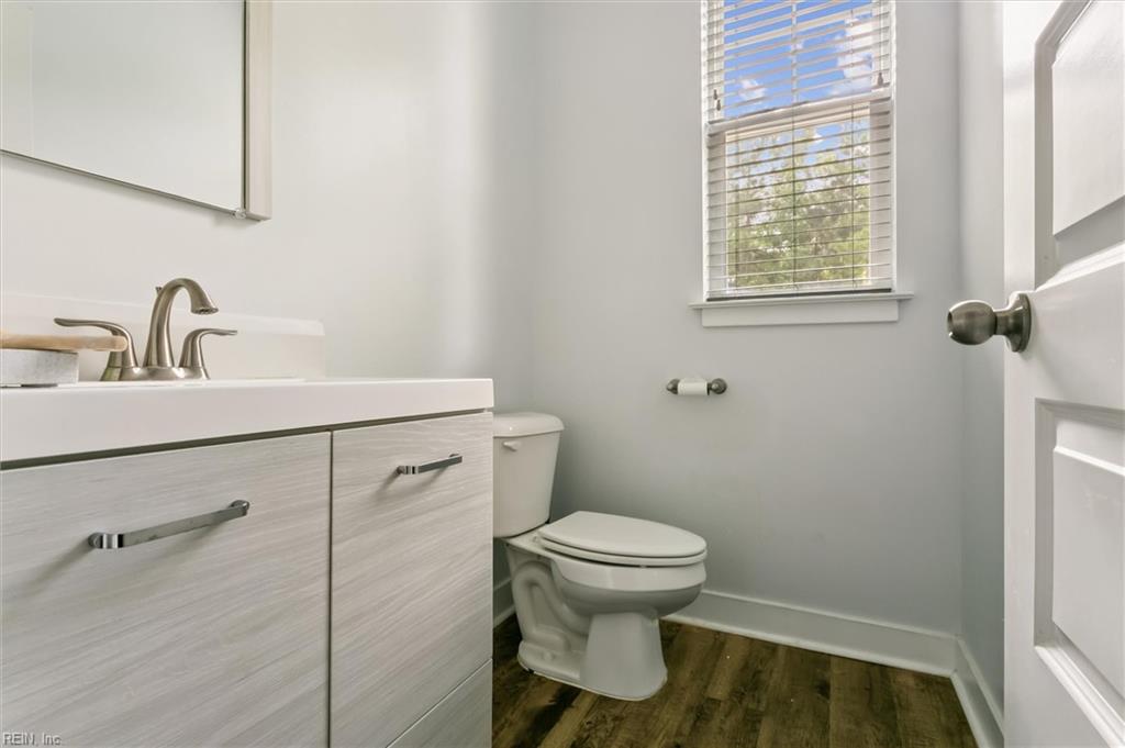 103 Daybeacon St Property Photo 7
