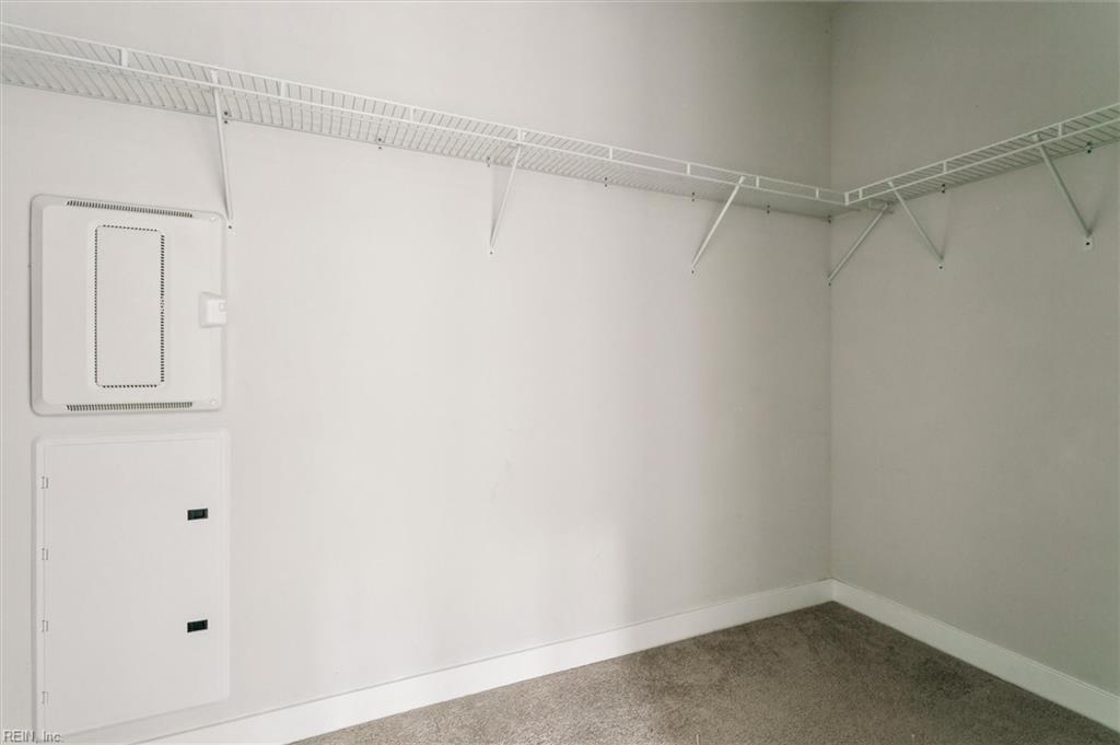 103 Daybeacon St Property Photo 15