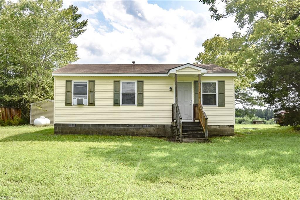 23114 Southampton Pw Property Photo 4