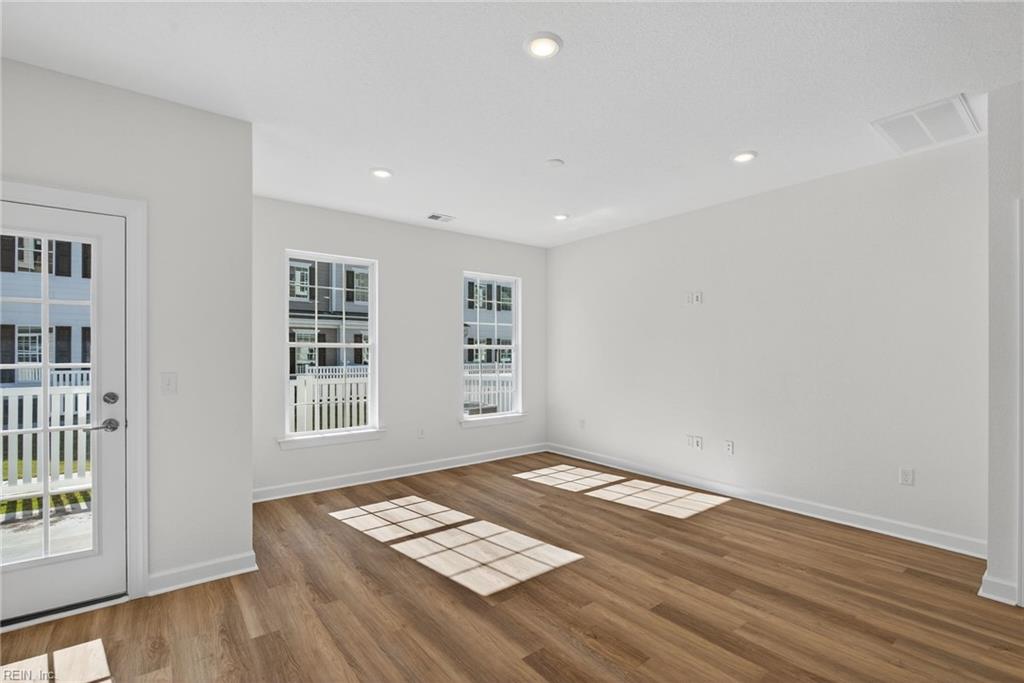 Mm The Grove (laurel) Property Photo 8