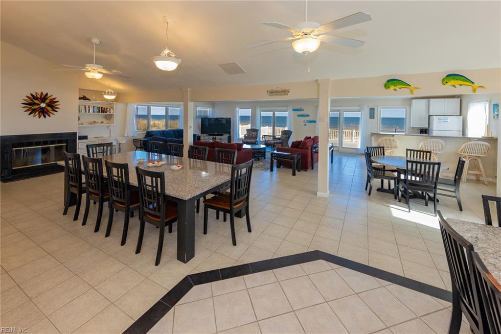2348 Sandfiddler Rd Property Photo 9