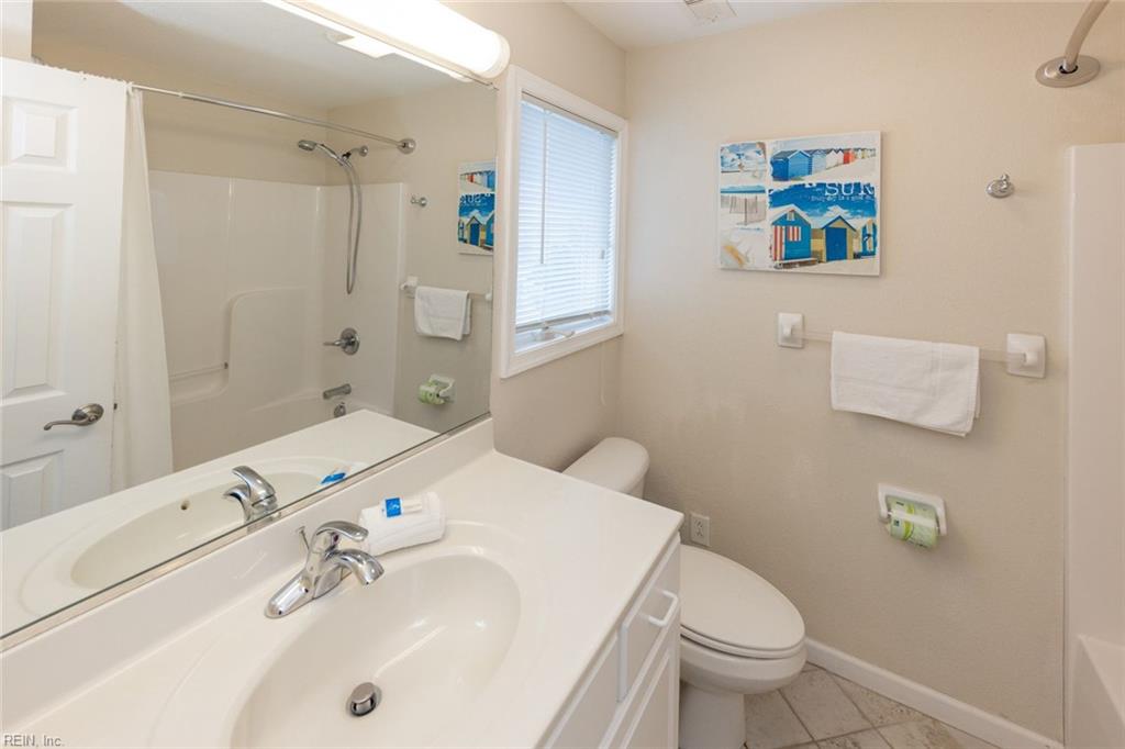2348 Sandfiddler Rd Property Photo 25
