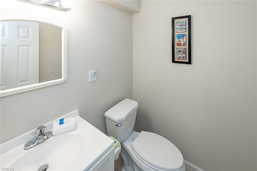 2348 Sandfiddler Rd Property Photo 35