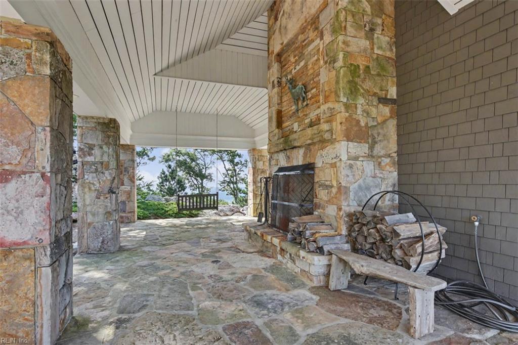 504 Airport Dr Property Photo 47
