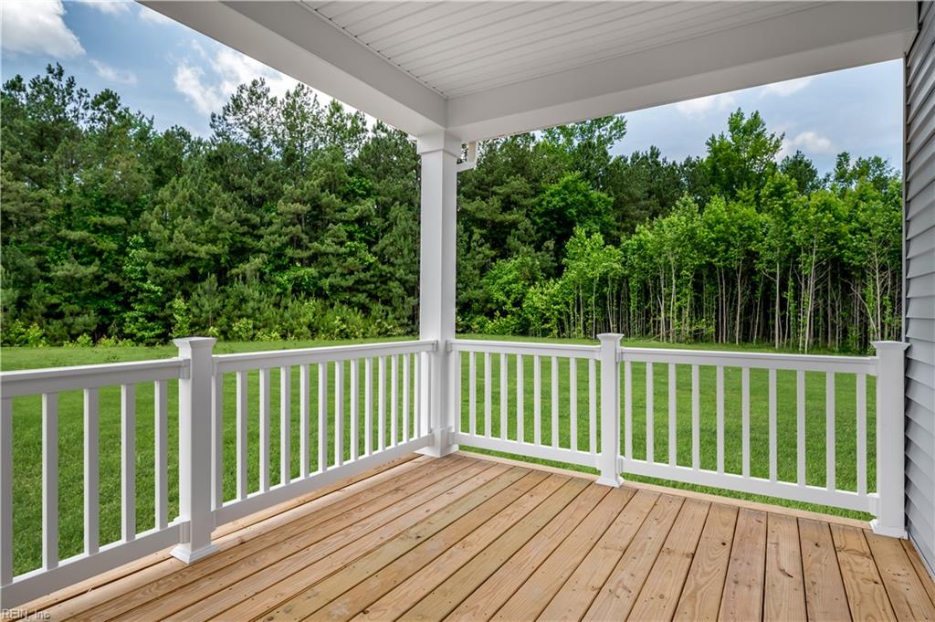 102 Roberta Loop Property Photo 30