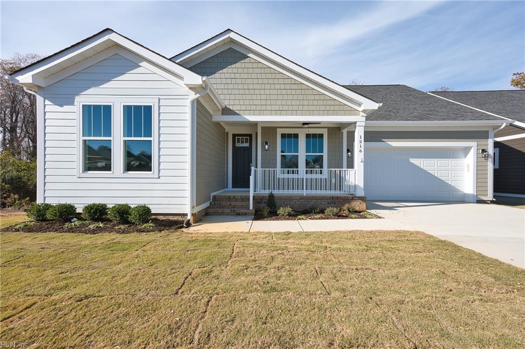 1216 Hitchens LN