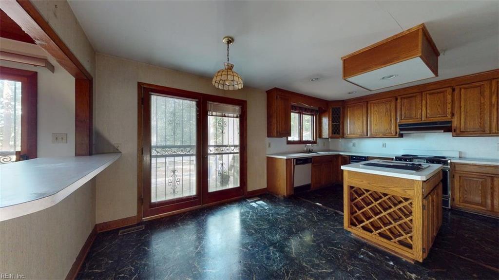 4859 Rosewell Dr Property Photo 13