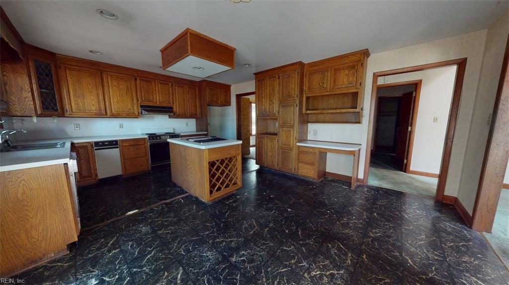 4859 Rosewell Dr Property Photo 15