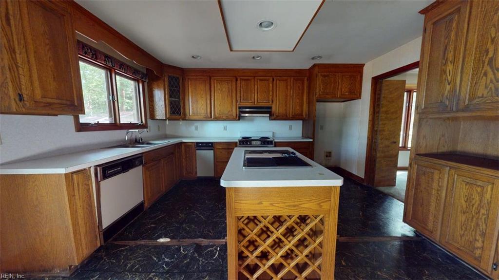 4859 Rosewell Dr Property Photo 18