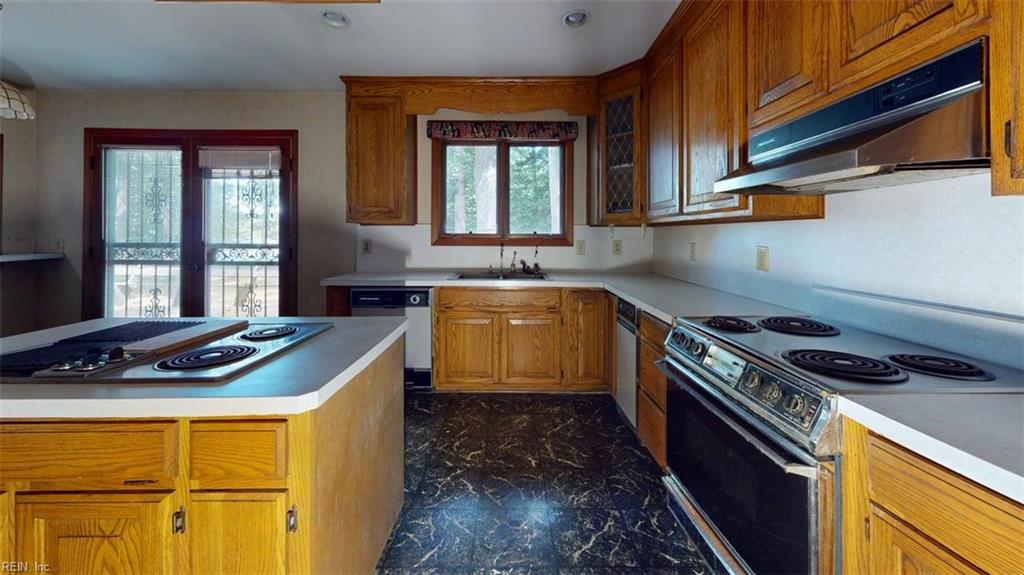4859 Rosewell Dr Property Photo 37