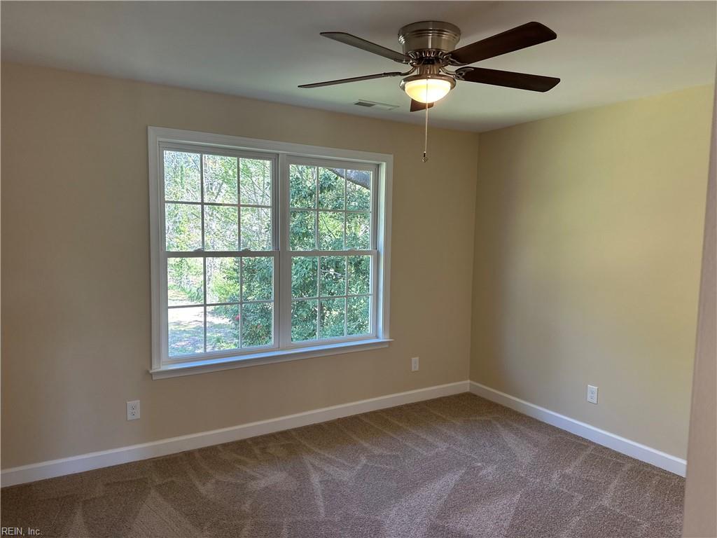 191 Hall Rd Property Photo 10