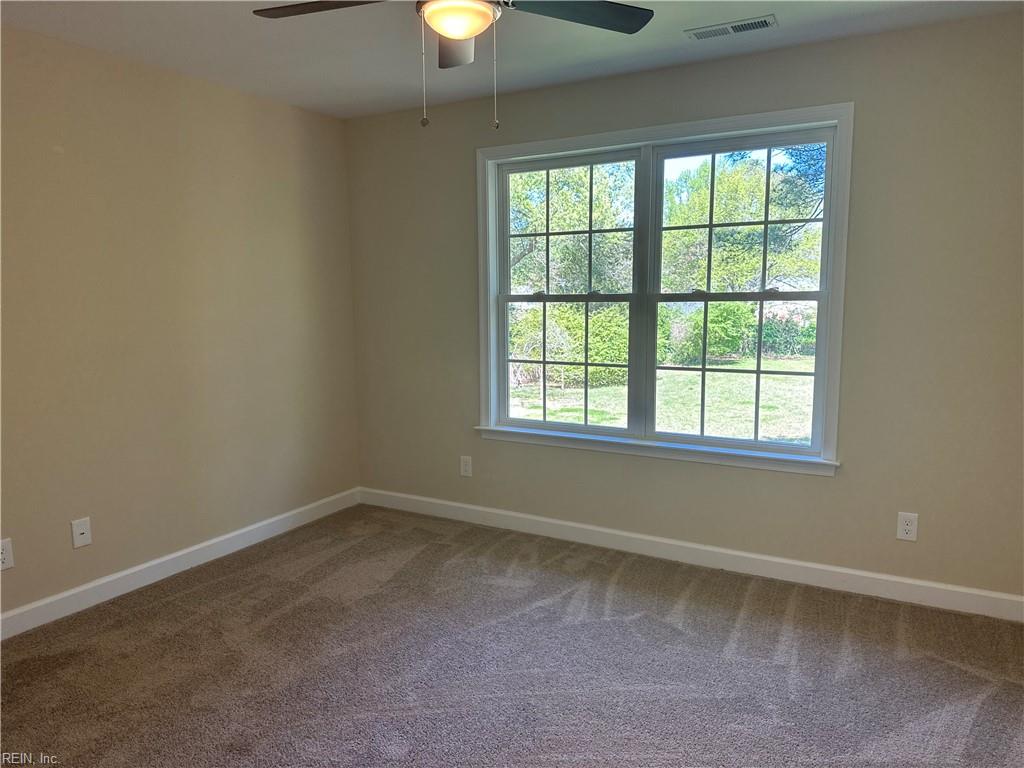 191 Hall Rd Property Photo 12