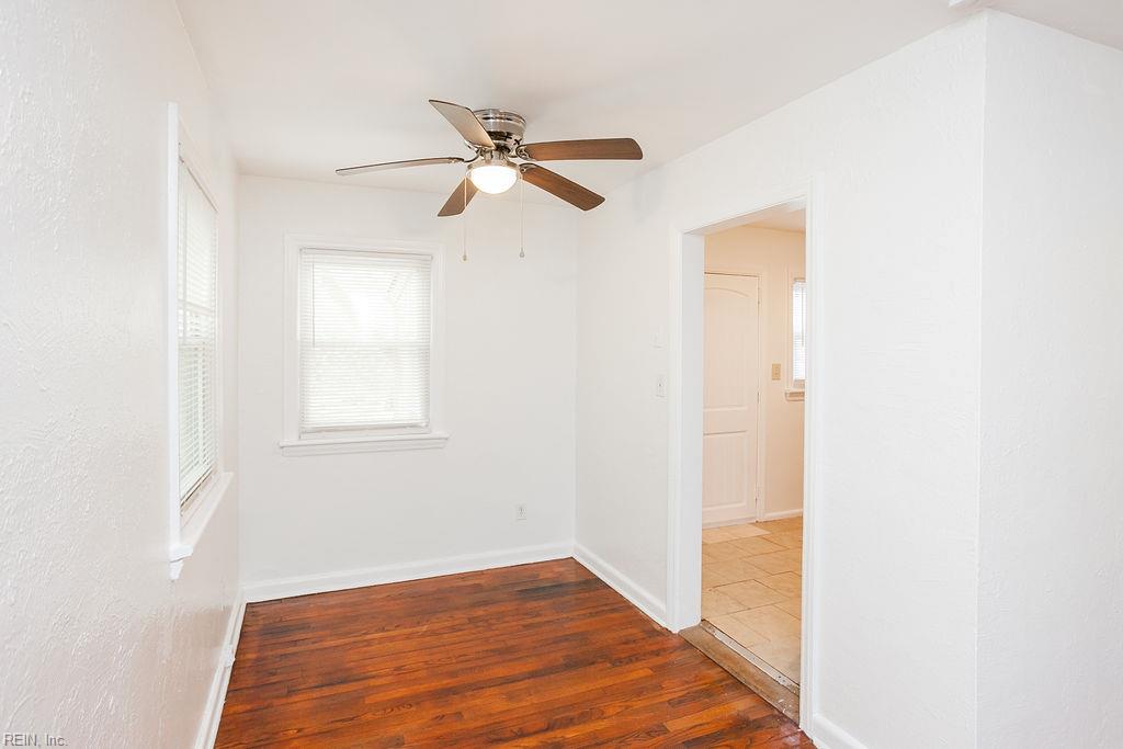 593 Thole St Property Photo 11
