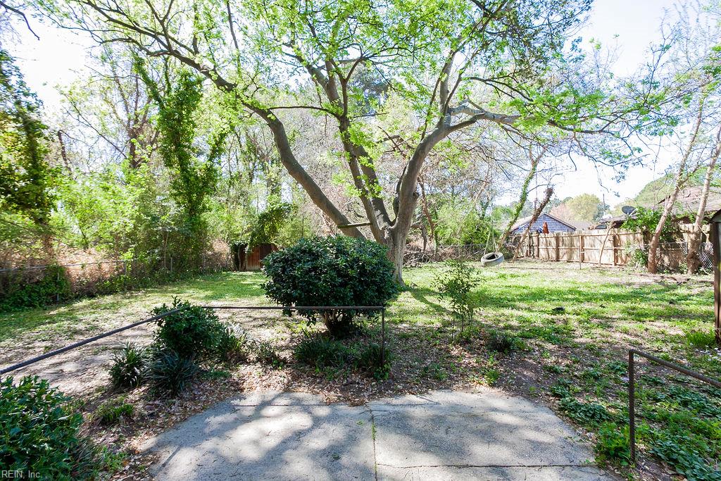 593 Thole St Property Photo 39