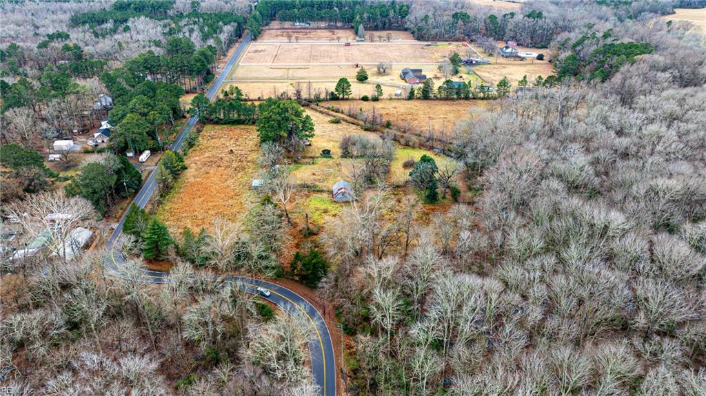 4500 Backwoods Rd Property Photo 5