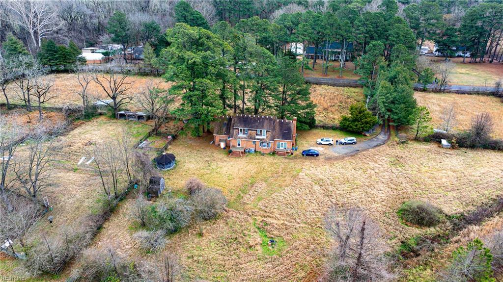 4500 Backwoods Rd Property Photo 10