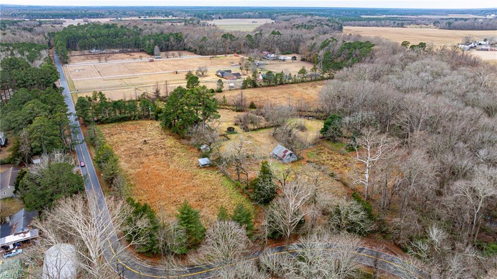 4500 Backwoods Rd Property Photo 15
