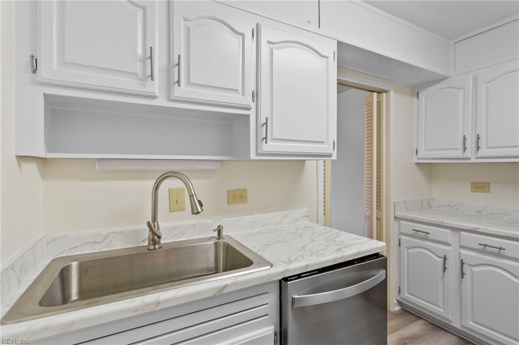 7320 Glenroie Ave Property Photo 16
