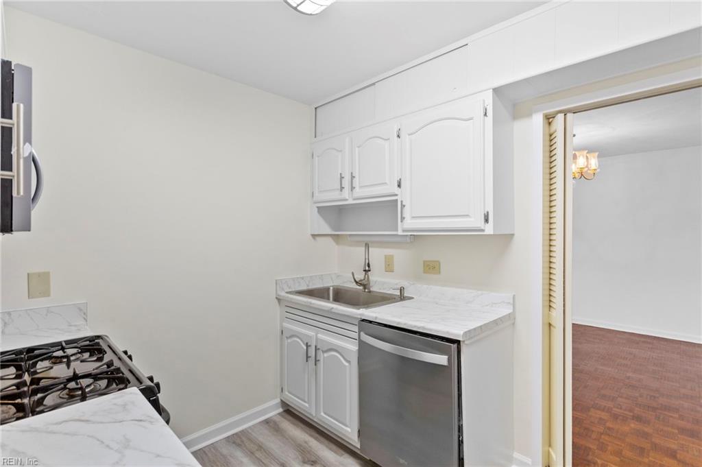 7320 Glenroie Ave Property Photo 22