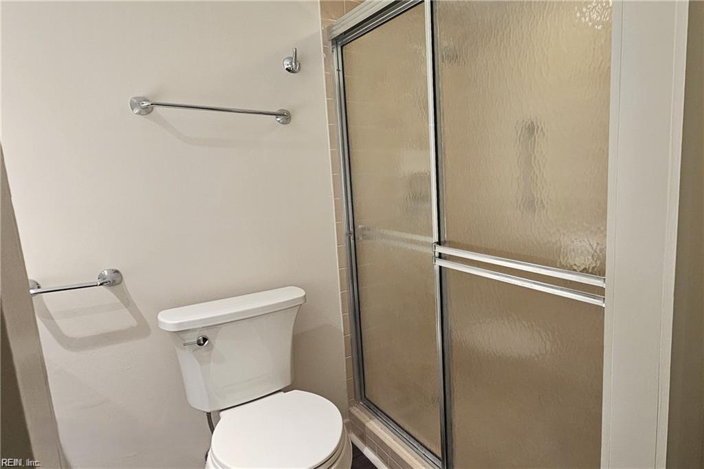 7320 Glenroie Ave Property Photo 32