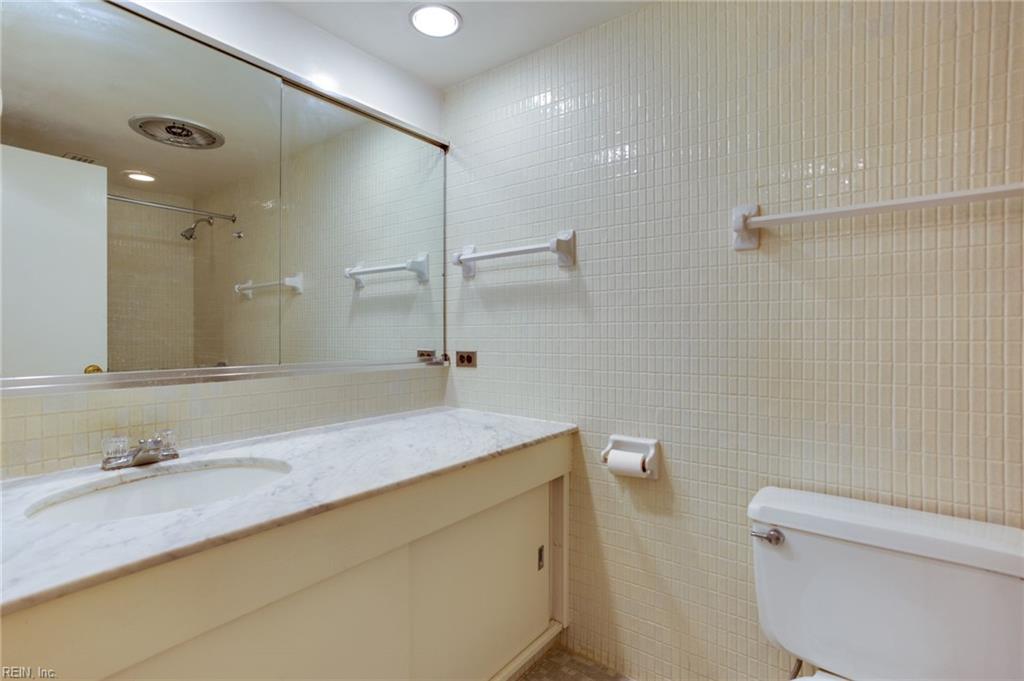 7320 Glenroie Ave Property Photo 36