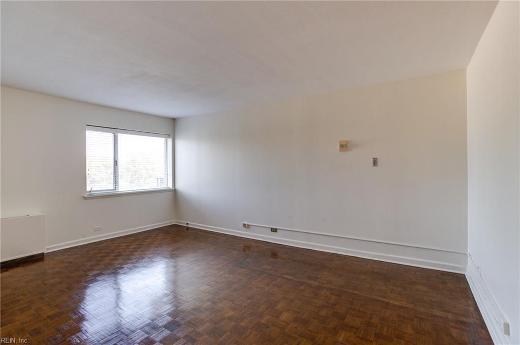 7320 Glenroie Ave Property Photo 40
