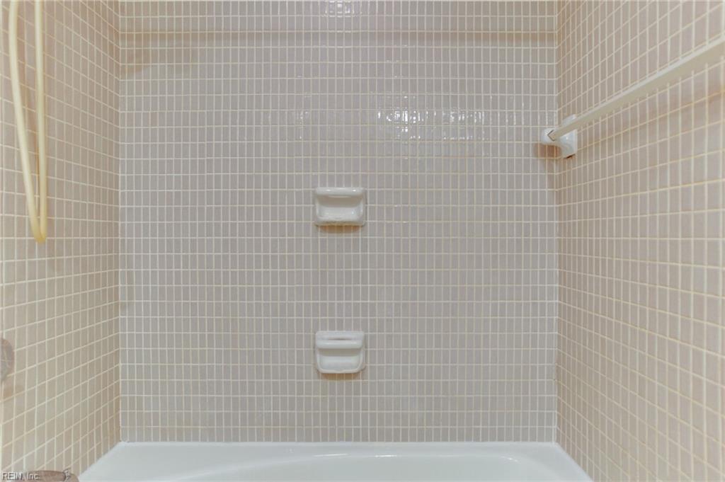 7320 Glenroie Ave Property Photo 43