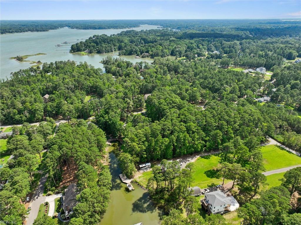 106 Anchor Dr Property Photo 12